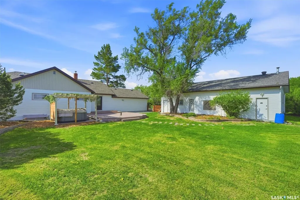 503 3rd Street Dundurn SK S0K 1K0