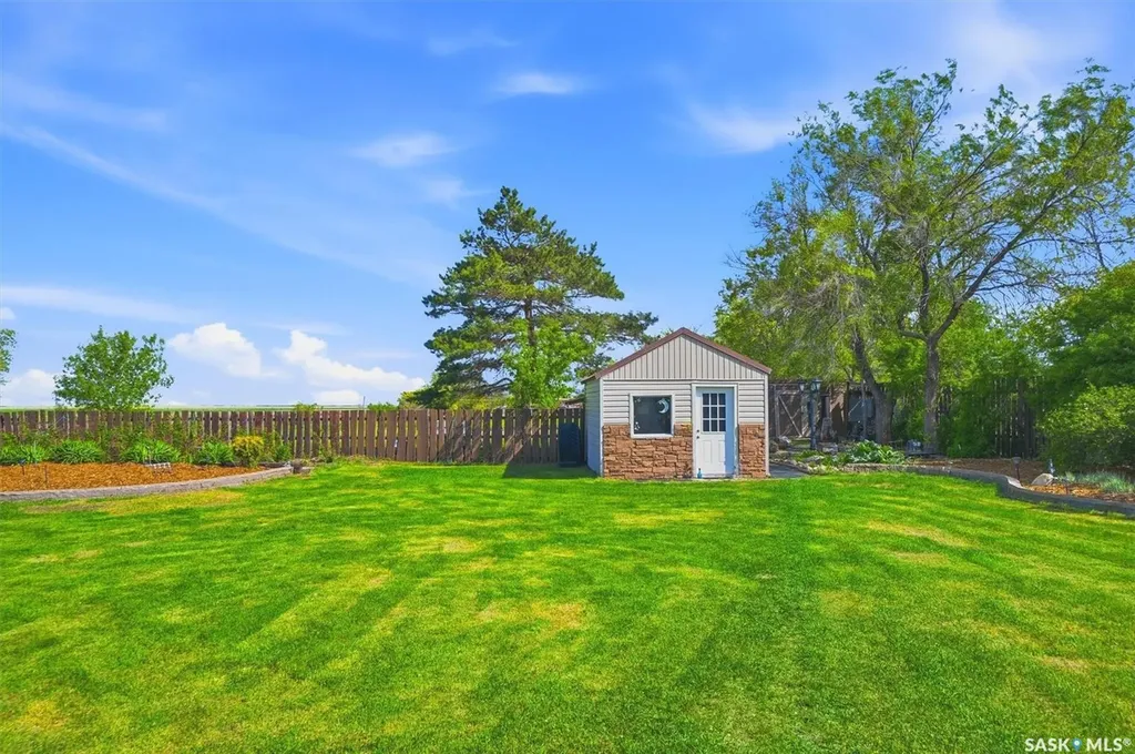 503 3rd Street Dundurn SK S0K 1K0