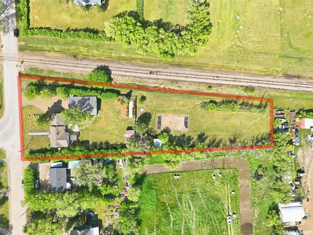 503 3rd Street Dundurn SK S0K 1K0