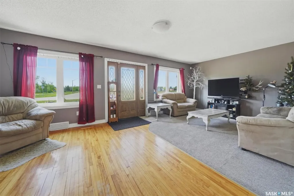 503 3rd Street Dundurn SK S0K 1K0