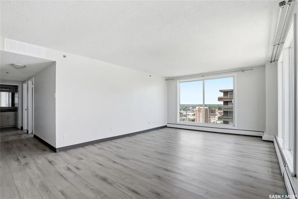 320 5th Avenue N Saskatoon SK S7K 2P5