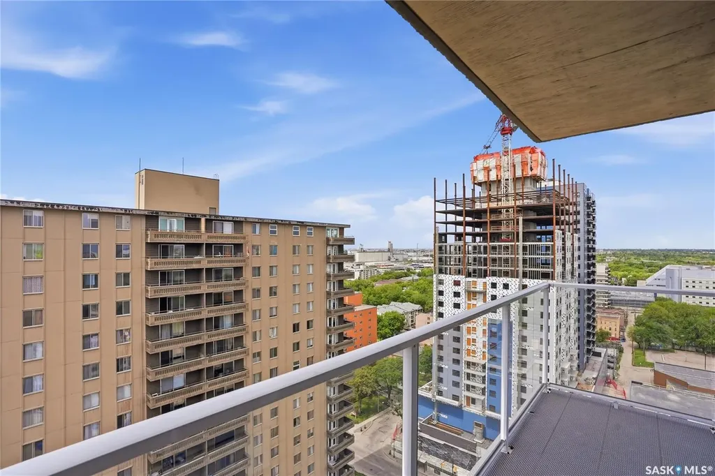 320 5th Avenue N Saskatoon SK S7K 2P5