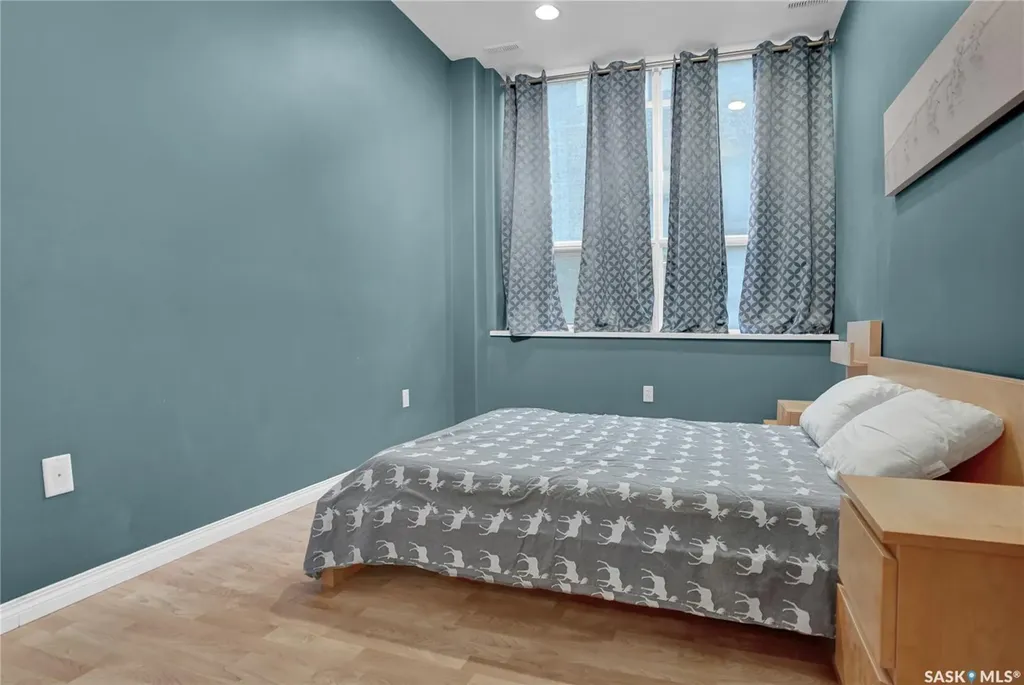 1901 Victoria Avenue Regina SK S4P 3R4