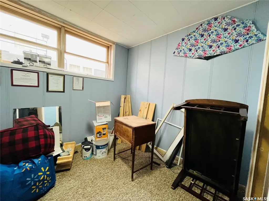 335 Chaplin Street W Swift Current SK S9H 0G2
