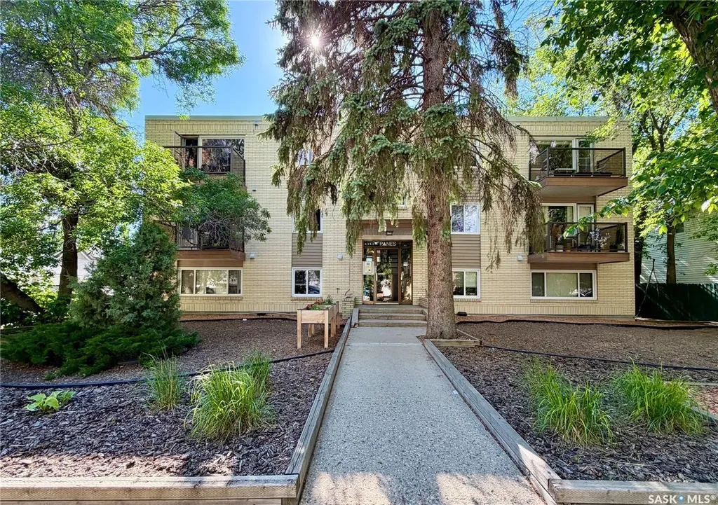 2358 Rae Street Regina SK S4T 2G2