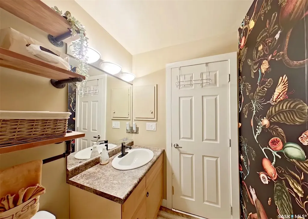 2358 Rae Street Regina SK S4T 2G2