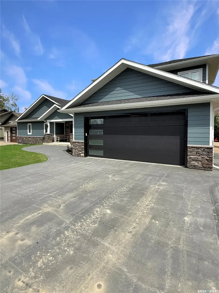 10 Fairway Drive Candle Lake SK S0J 3E0