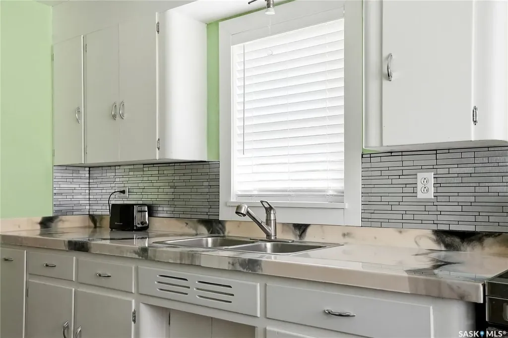 340 Charles Street Asquith SK S0K 0J0