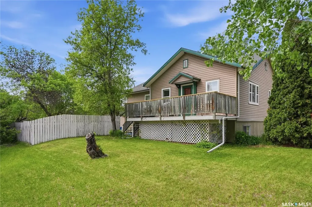 340 Charles Street Asquith SK S0K 0J0