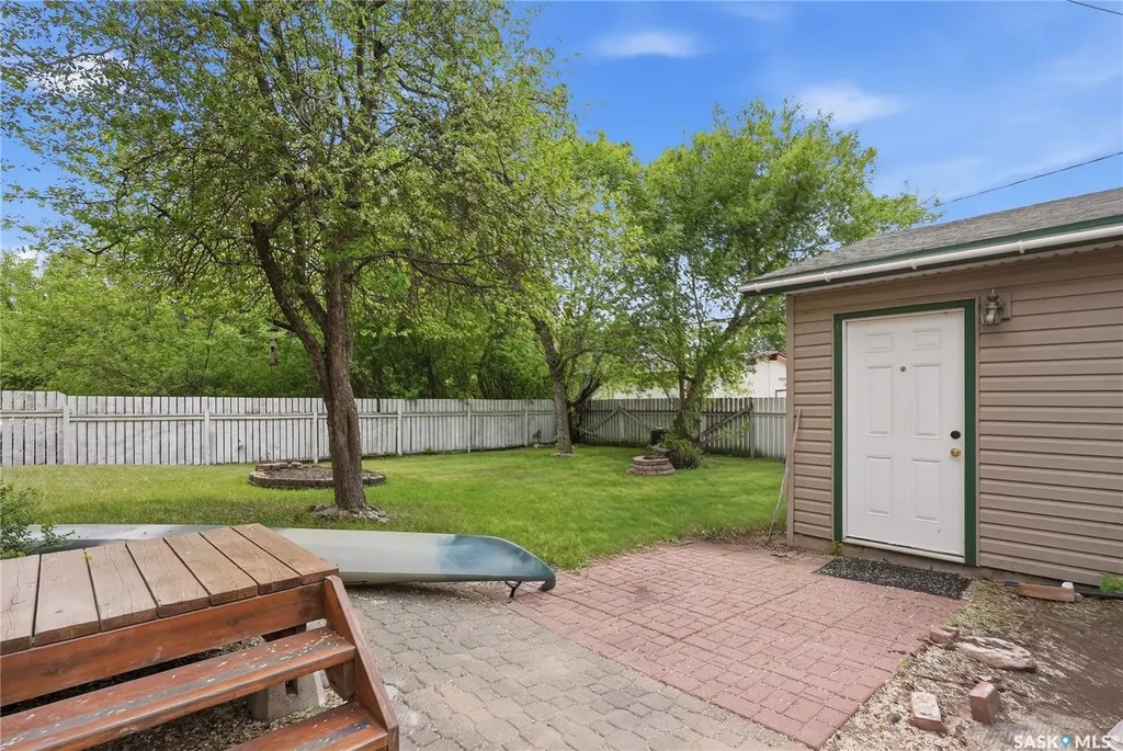 340 Charles Street Asquith SK S0K 0J0