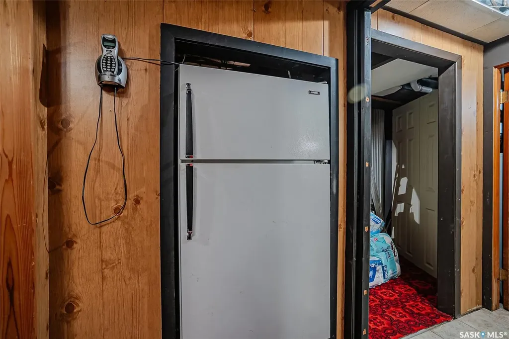 444 Q Avenue N Saskatoon SK S7L 2Y1