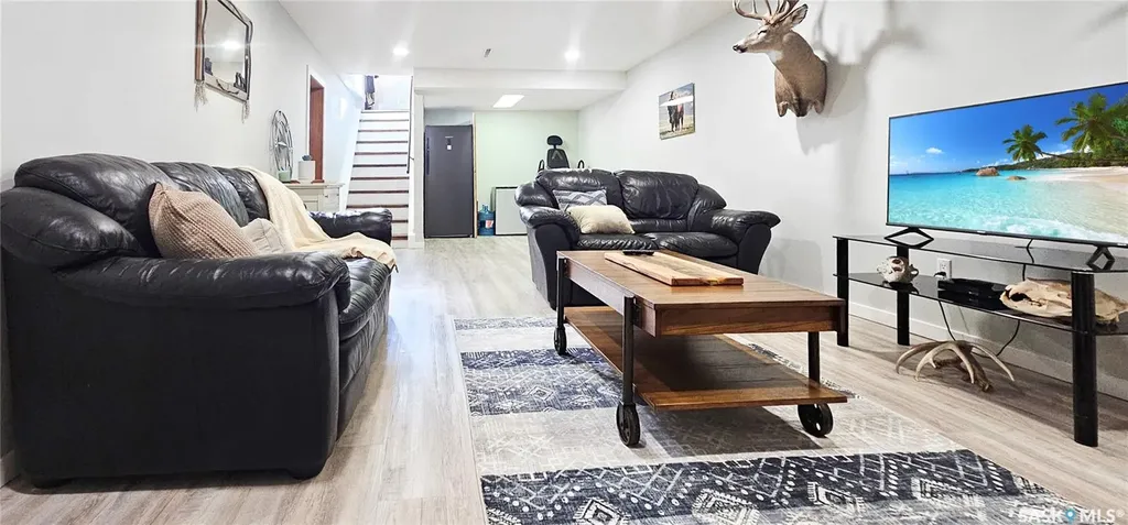 1406 Ashley Drive Swift Current SK S9H 1N5