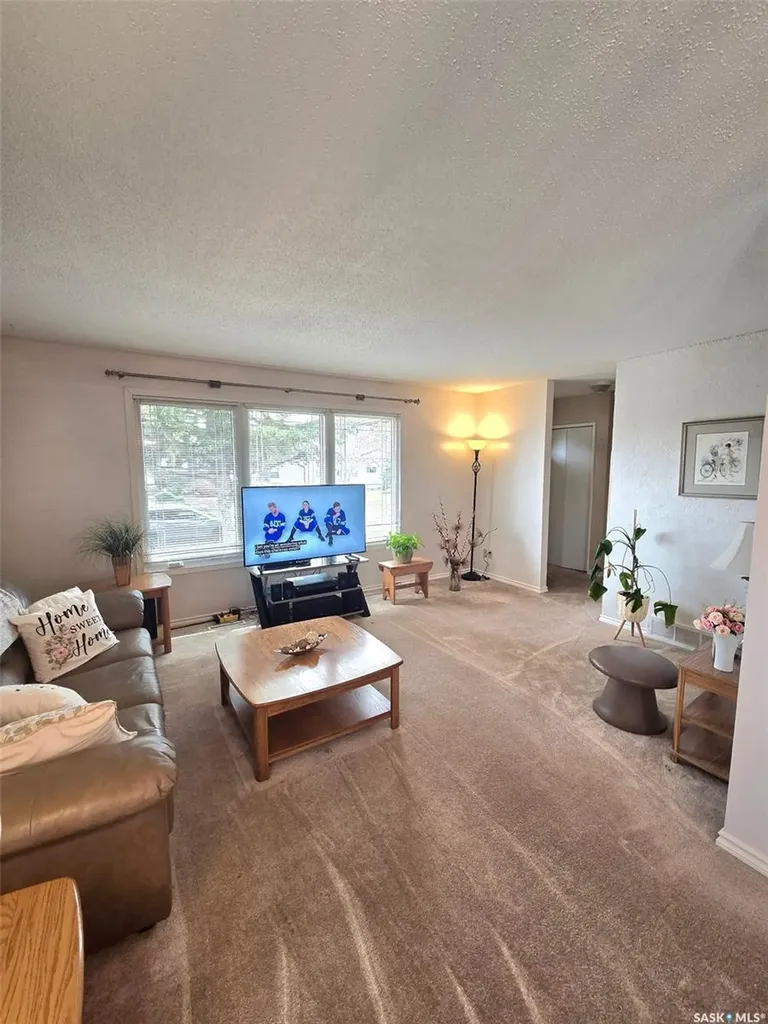 101 Collingwood Crescent Yorkton SK S3N 3A6