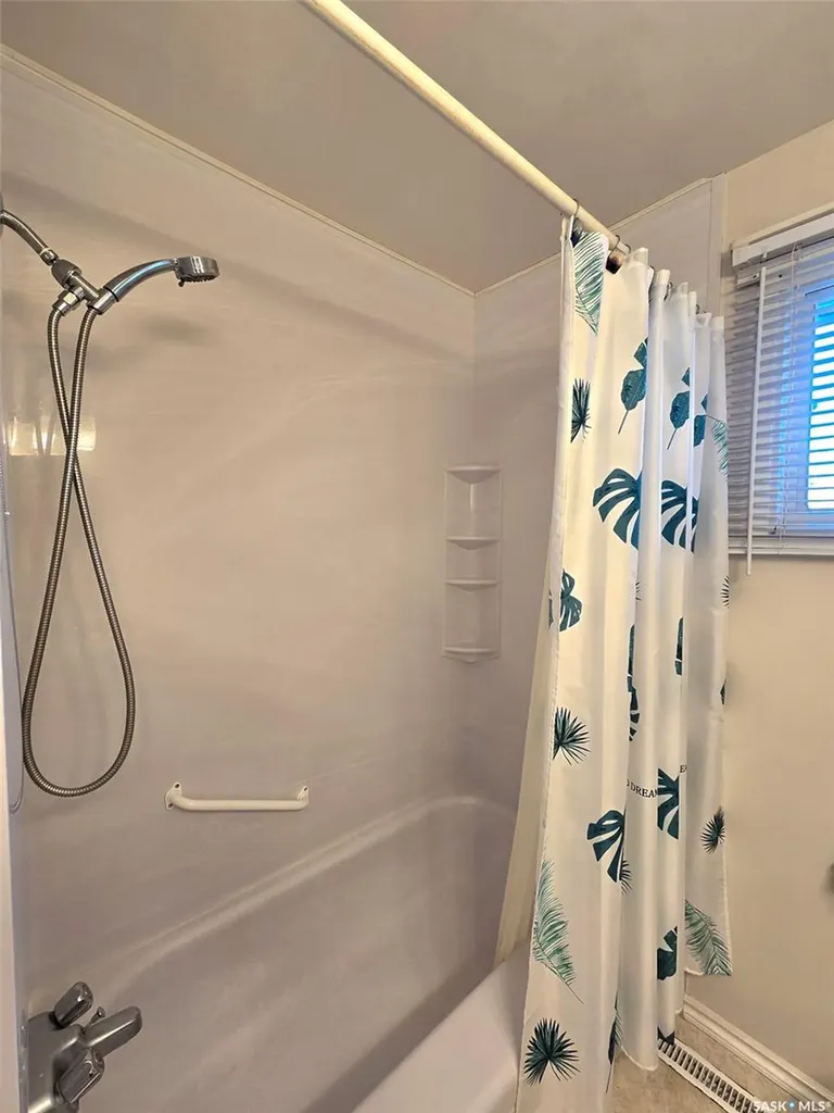 101 Collingwood Crescent Yorkton SK S3N 3A6