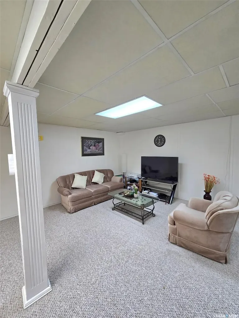 101 Collingwood Crescent Yorkton SK S3N 3A6