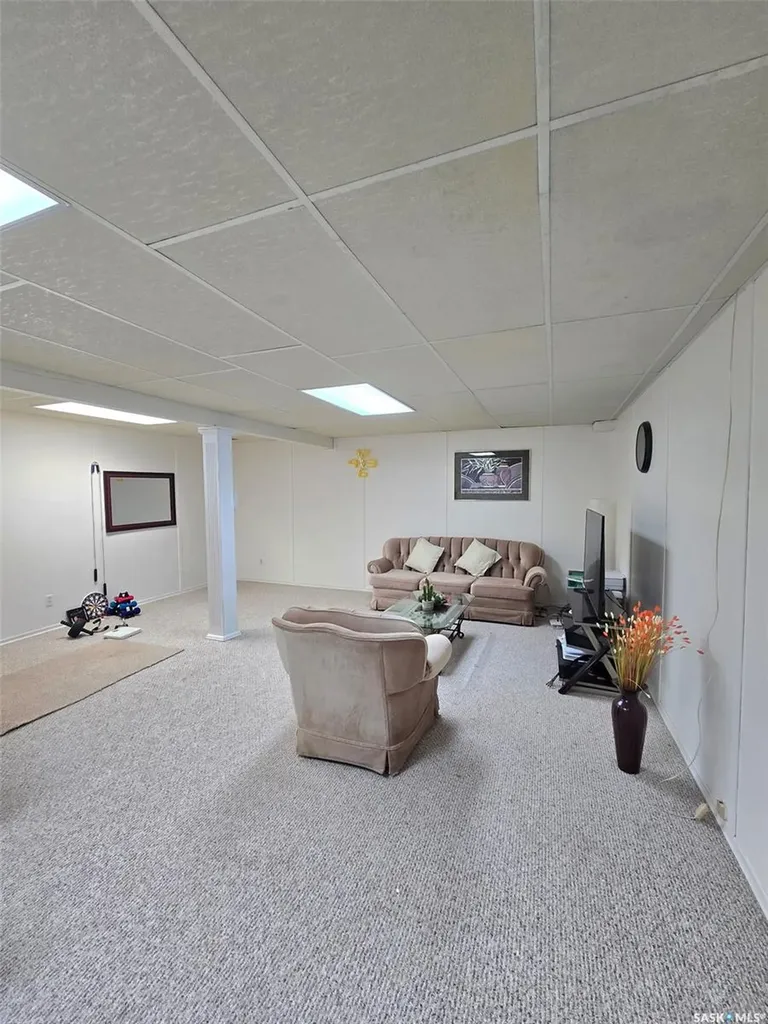 101 Collingwood Crescent Yorkton SK S3N 3A6