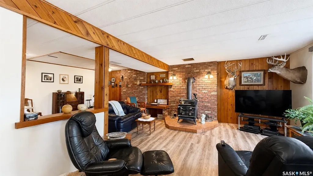 31 Riverbend Crescent Battleford SK S0M 0E0