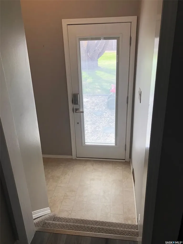 727 4th Street Canora SK S0A 0L0