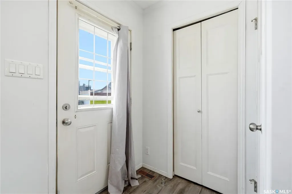 1022 Hampton Circle Saskatoon SK S7R 0K3
