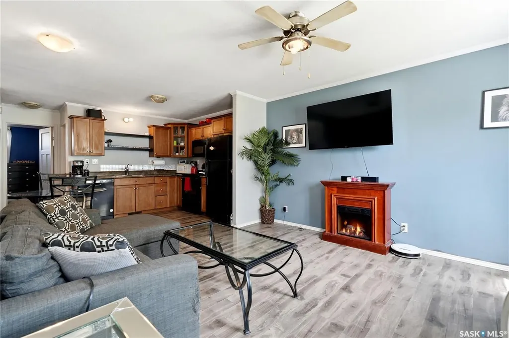 1022 Hampton Circle Saskatoon SK S7R 0K3