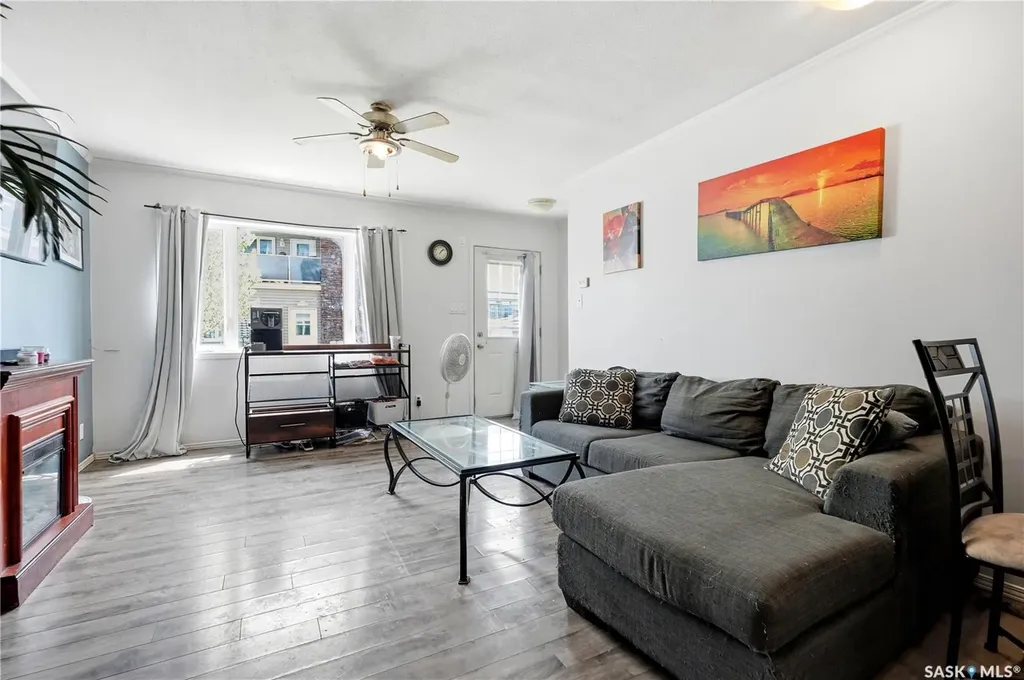 1022 Hampton Circle Saskatoon SK S7R 0K3