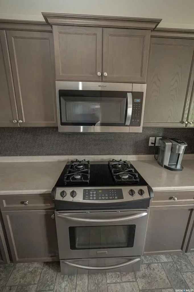 363 Levalley Cove Saskatoon SK S7T 0H5