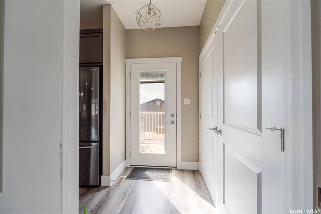 1750 11th Avenue NW Moose Jaw SK S6J 0B3
