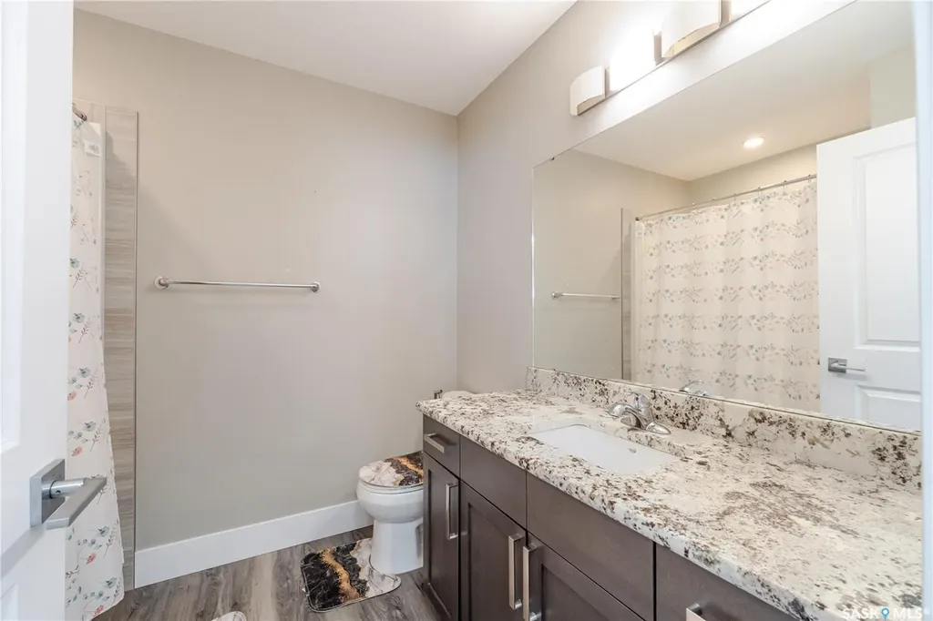 1750 11th Avenue NW Moose Jaw SK S6J 0B3