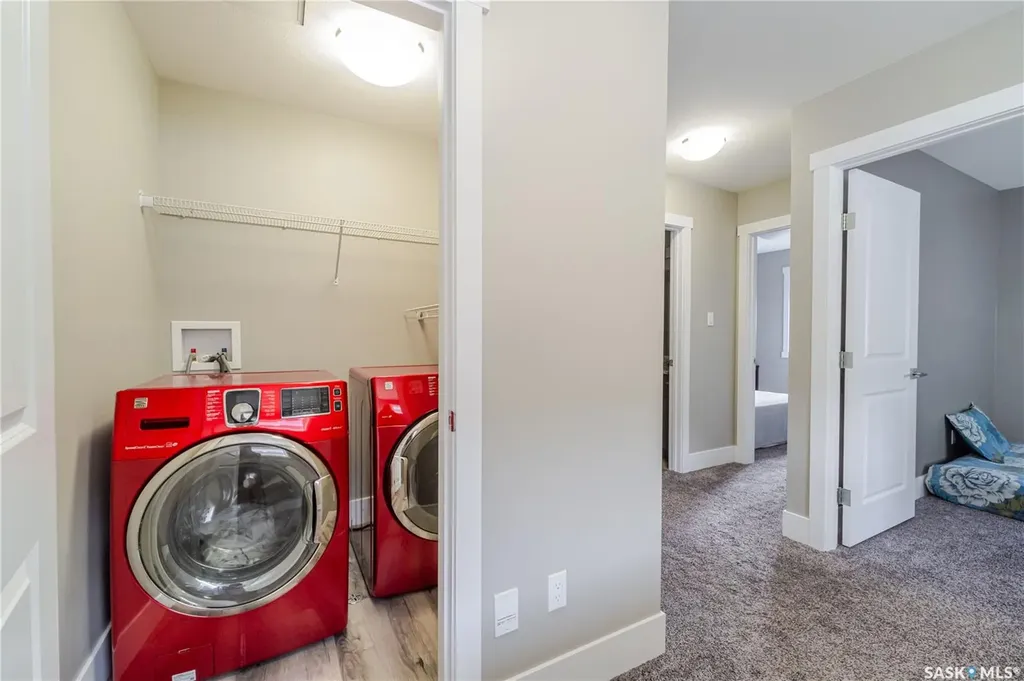 1750 11th Avenue NW Moose Jaw SK S6J 0B3