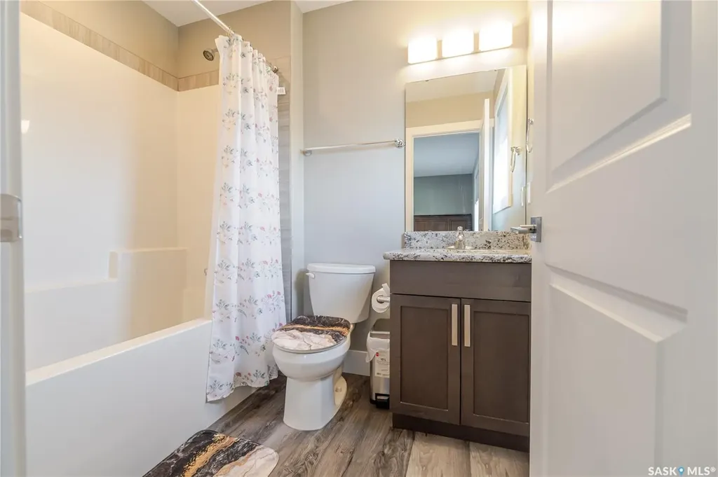 1750 11th Avenue NW Moose Jaw SK S6J 0B3
