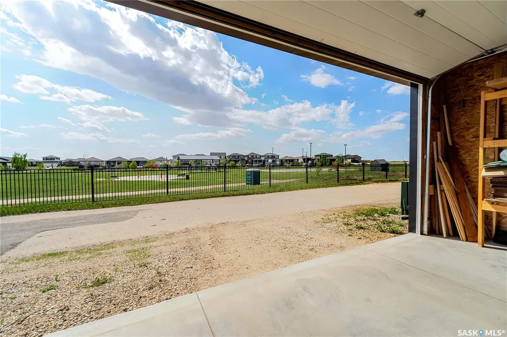 1750 11th Avenue NW Moose Jaw SK S6J 0B3
