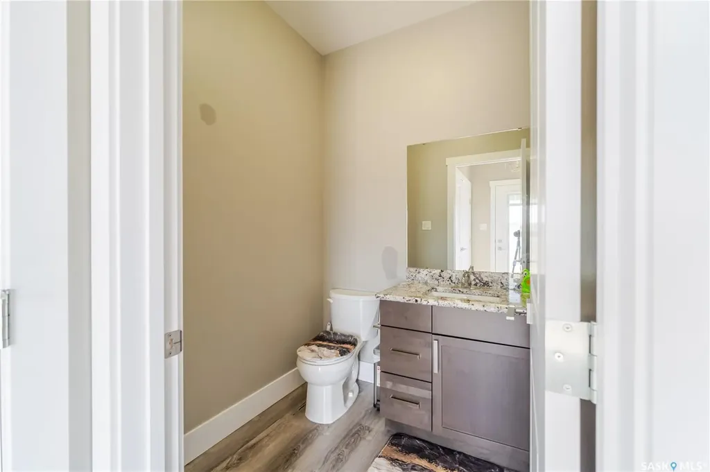 1750 11th Avenue NW Moose Jaw SK S6J 0B3