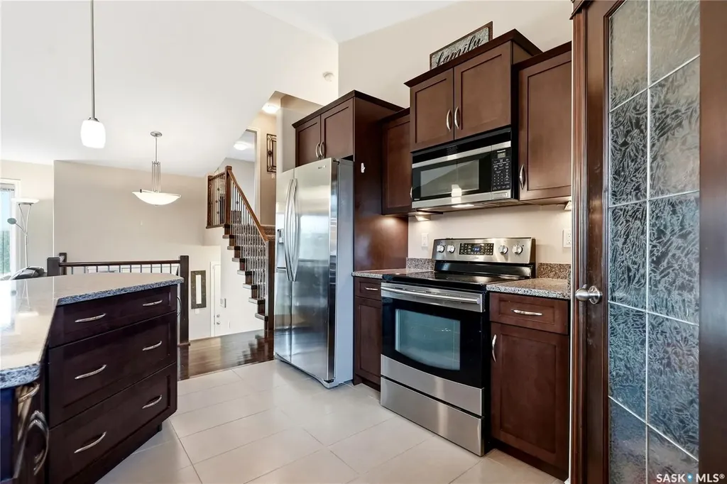 627 Paton Way Saskatoon SK S7W 0C1