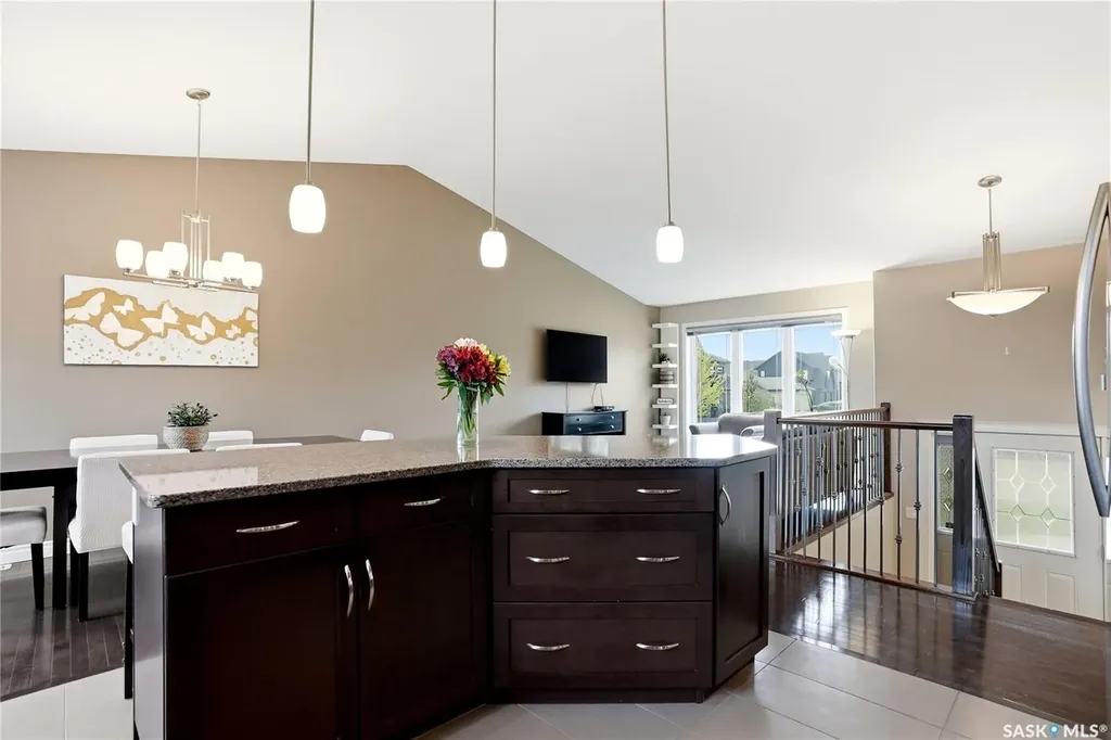 627 Paton Way Saskatoon SK S7W 0C1