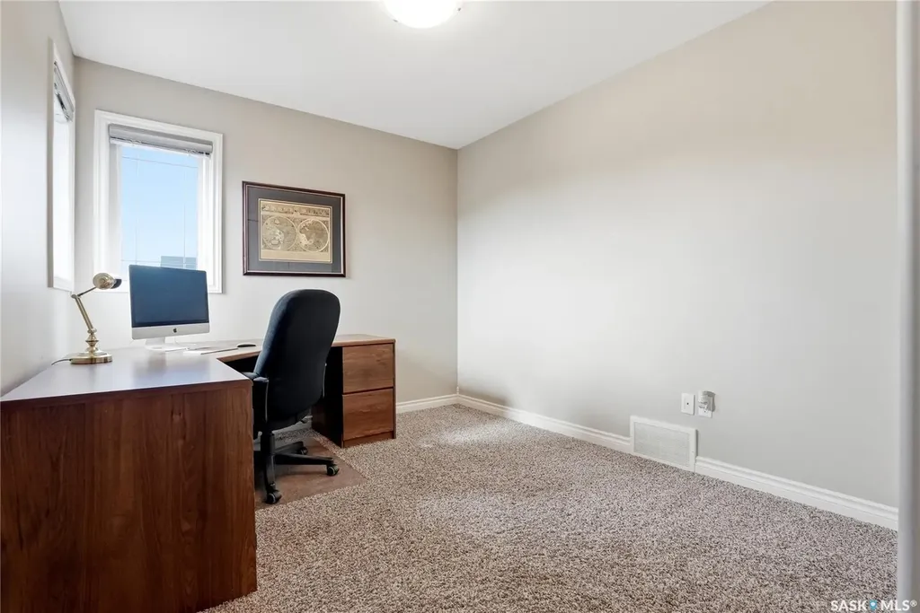 627 Paton Way Saskatoon SK S7W 0C1