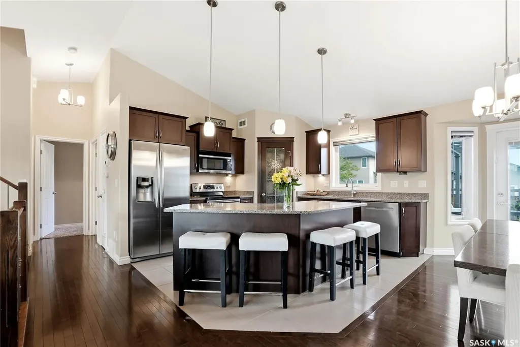 627 Paton Way Saskatoon SK S7W 0C1