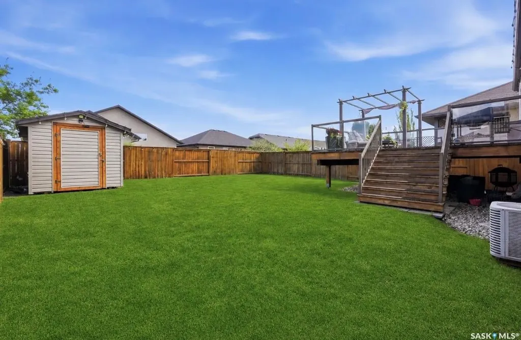 627 Paton Way Saskatoon SK S7W 0C1