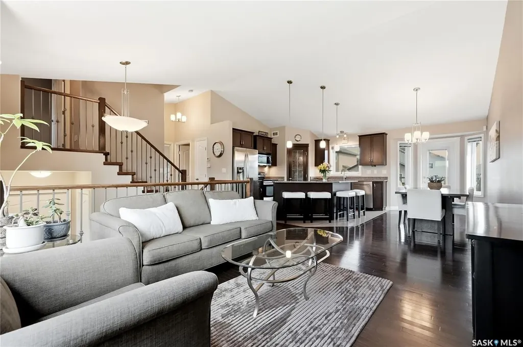627 Paton Way Saskatoon SK S7W 0C1