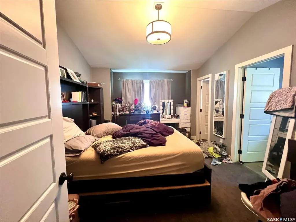 110 Childers Crescent Saskatoon SK S7L 3G4