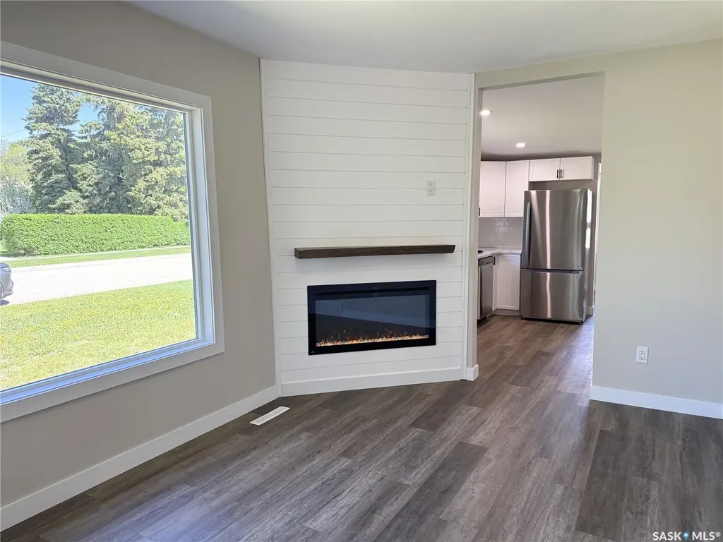 212 Garfield Street Davidson SK S0G 1A0
