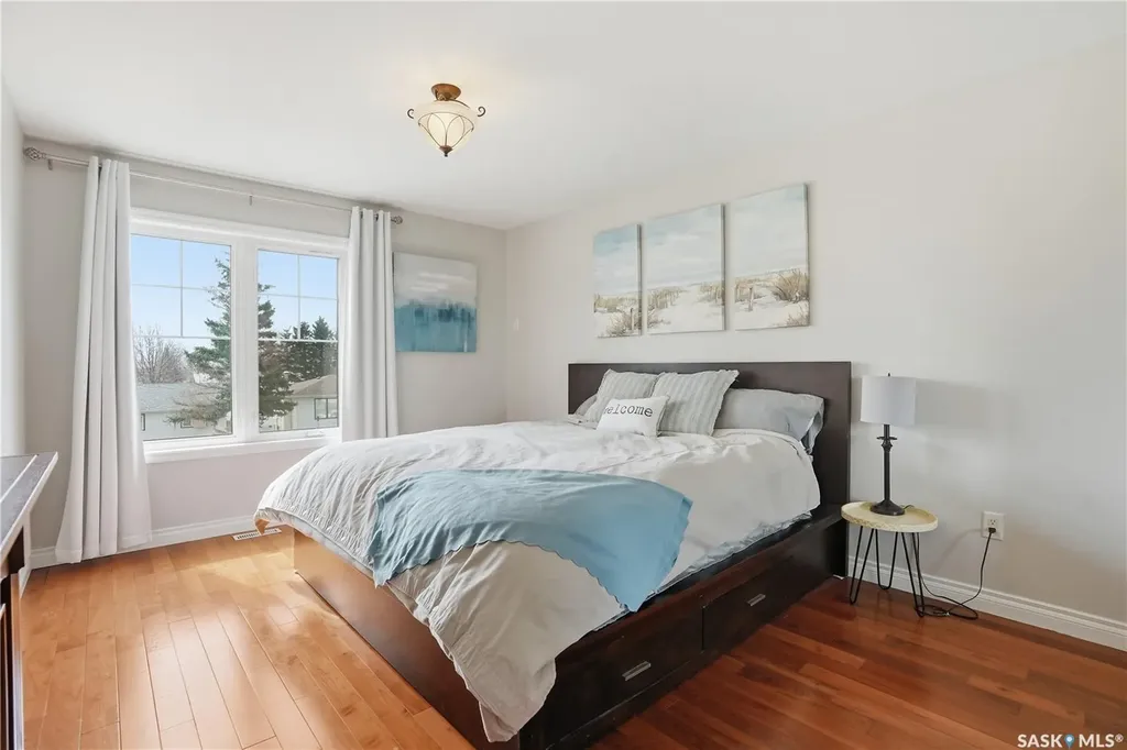 141 Queen Street Elbow SK S0H 1J0
