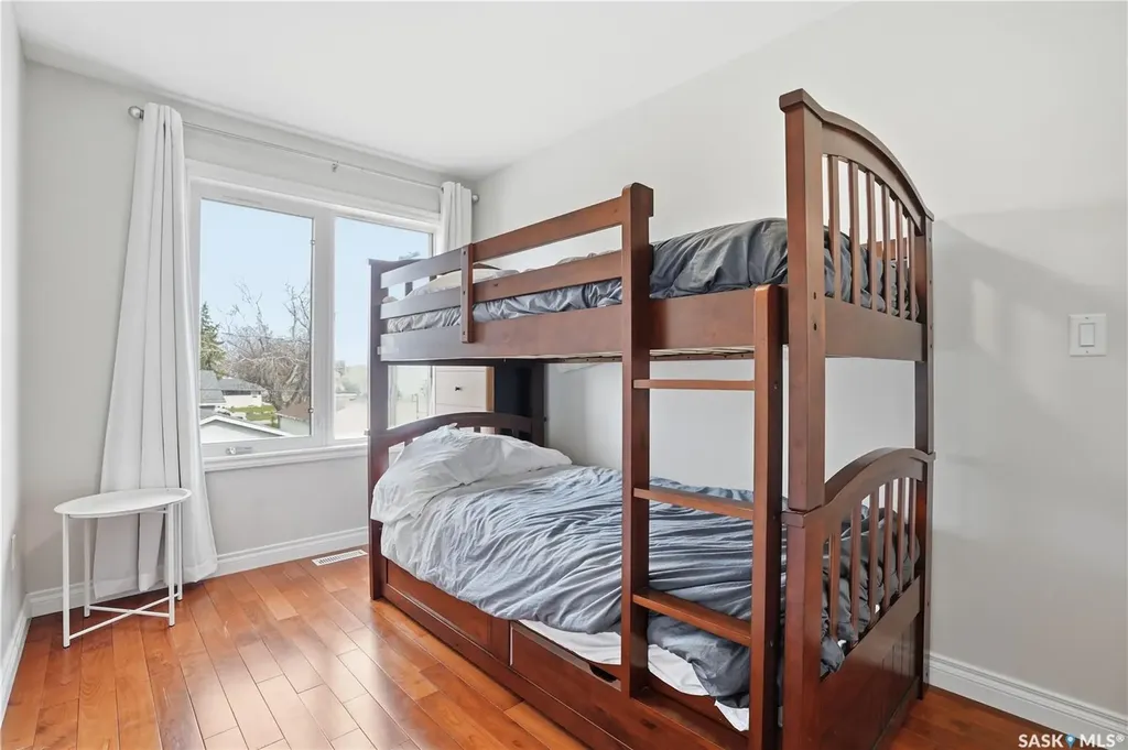 141 Queen Street Elbow SK S0H 1J0