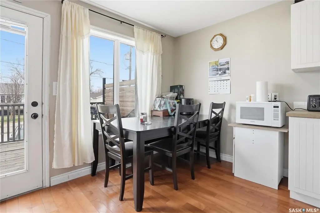 141 Queen Street Elbow SK S0H 1J0