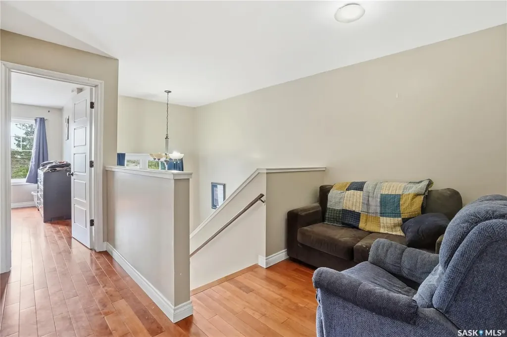 141 Queen Street Elbow SK S0H 1J0