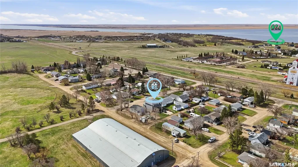 141 Queen Street Elbow SK S0H 1J0