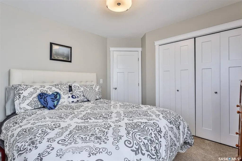 200 Clubhouse Boulevard E Warman SK S0K 4S1