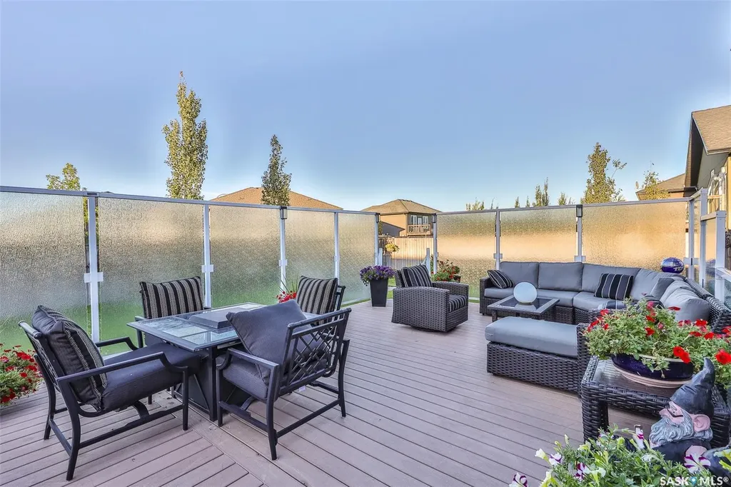 200 Clubhouse Boulevard E Warman SK S0K 4S1
