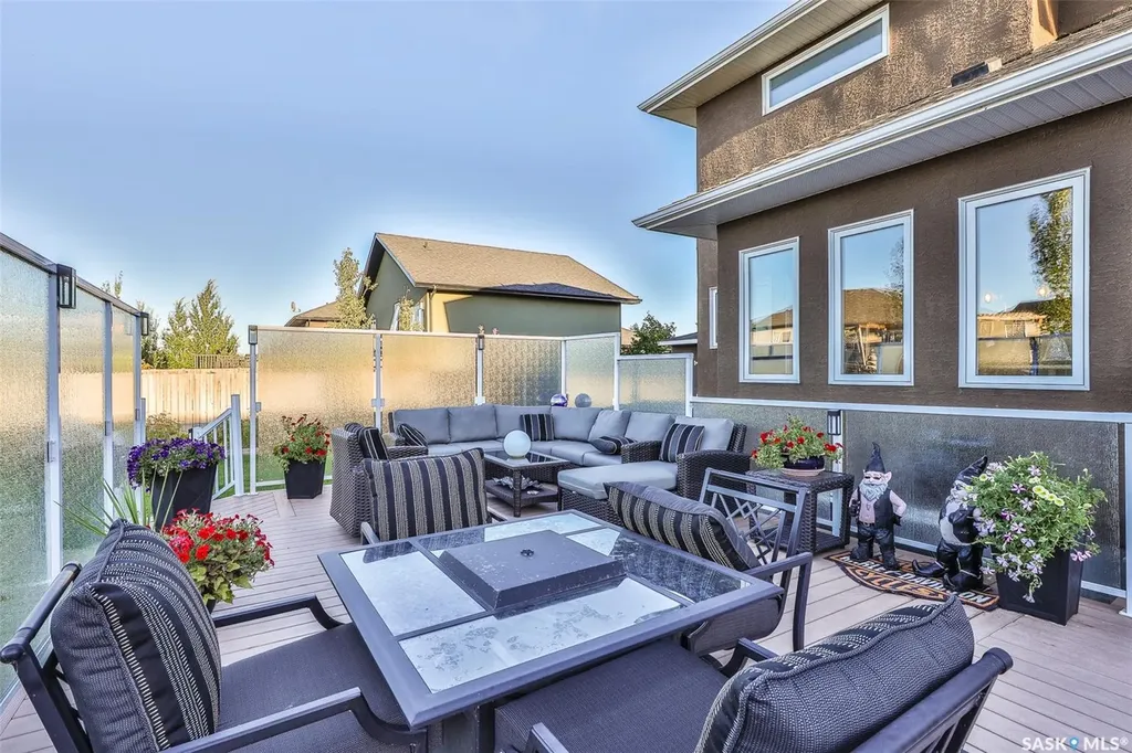 200 Clubhouse Boulevard E Warman SK S0K 4S1