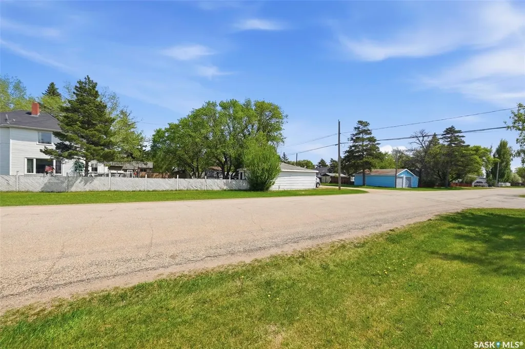 200 1st Street Dundurn SK S0K 1K0