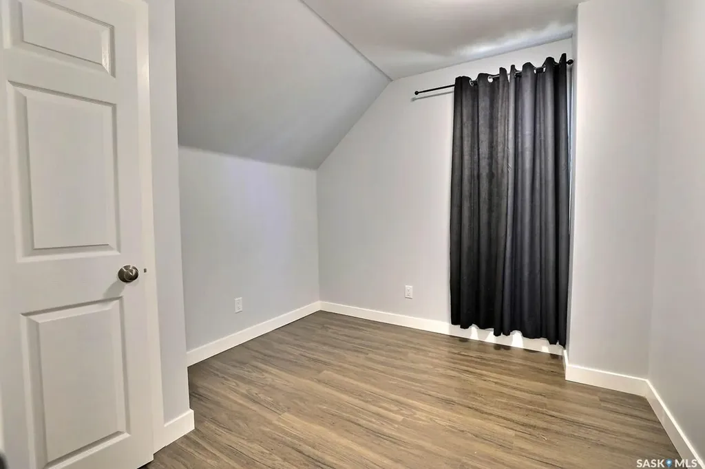 1420 Garnet Street Regina SK S4T 2Y5